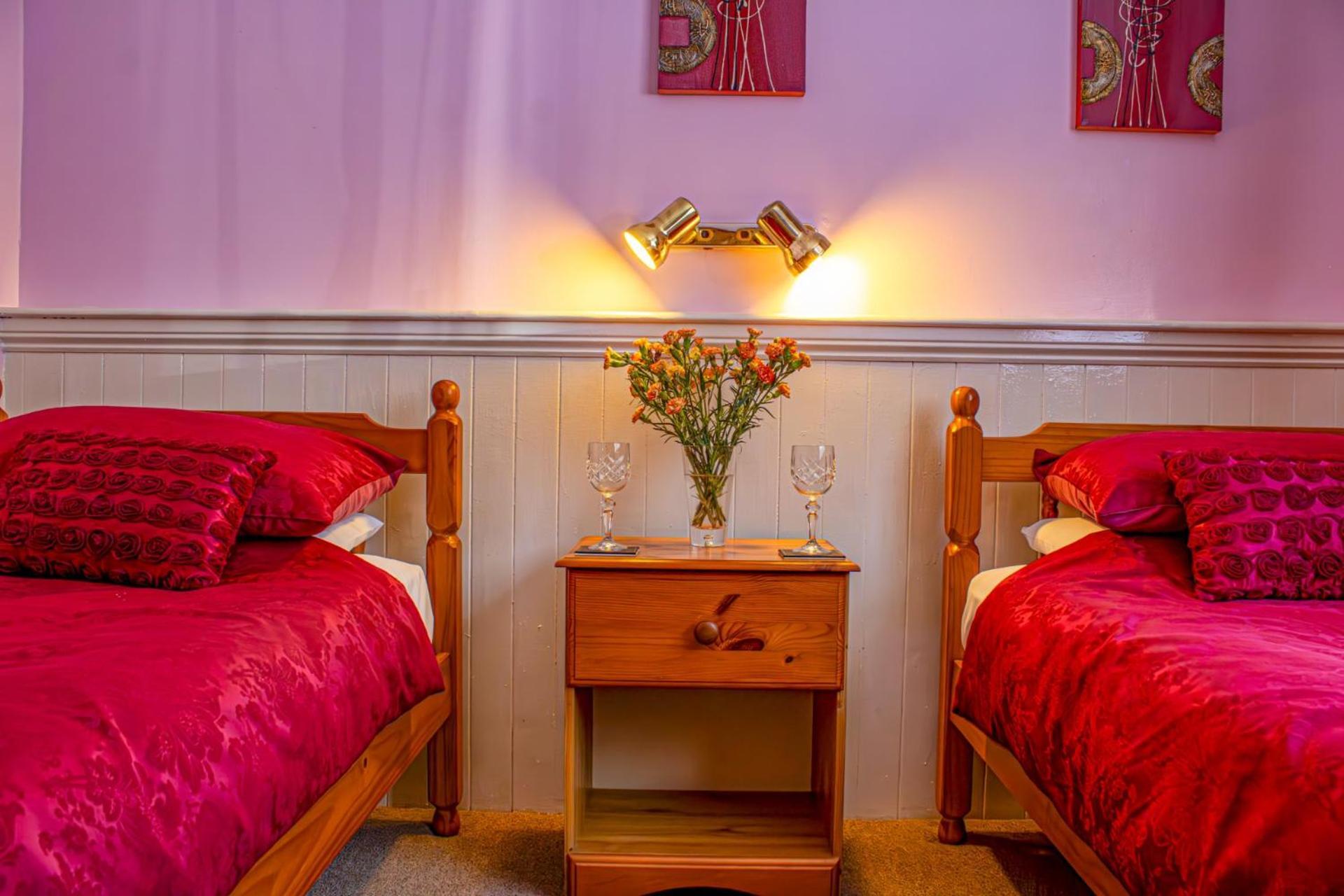 Burleigh House , A Cosy Retreat In Agatha Christie'S Hometown Торки Екстериор снимка